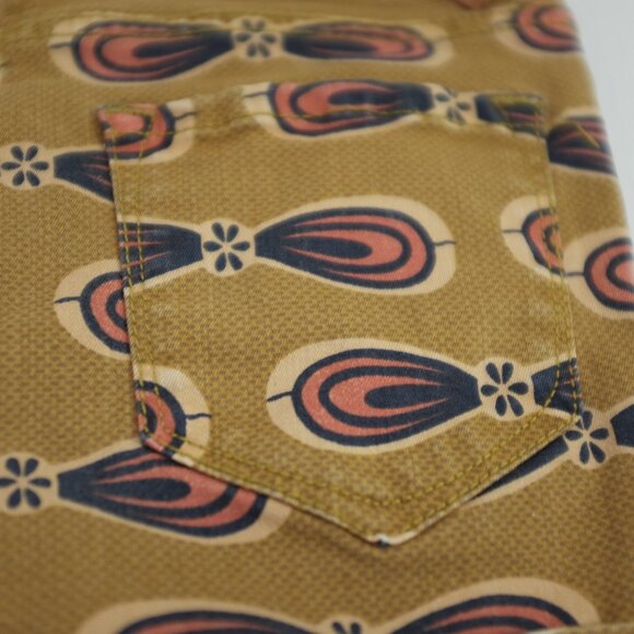 Scotch R'Belle mustard yellow pattern print rolled shorts - Picture 8 of 10